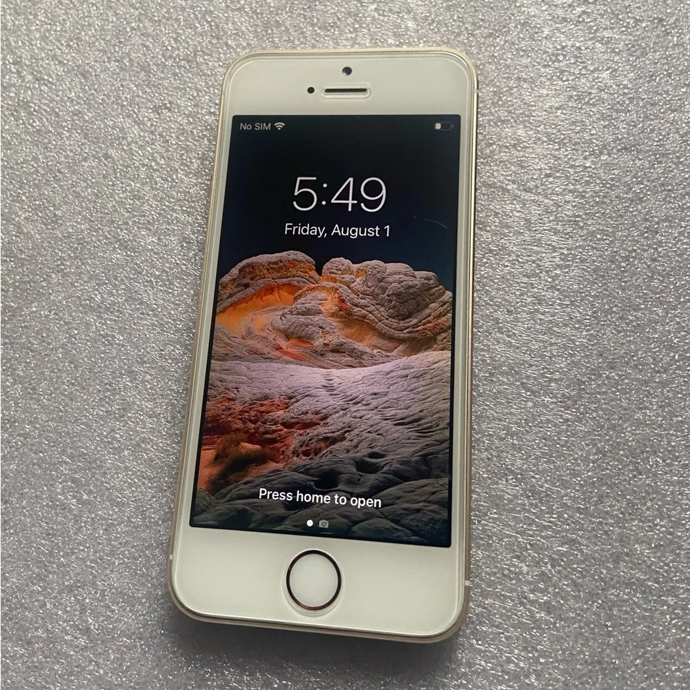 iPhone SE 64GB Custom Mirror Gold Housing + Gold Top /Bottom Glass+White Screen